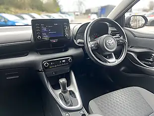 Used 2021 Toyota Yaris Icon Decuma Grey - Interior and Exterior details 18
