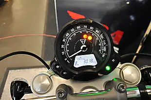 Used 2021 Triumph Bonneville Speedmaster Red - Interior and Exterior details 3