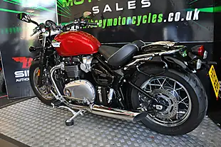 Used 2021 Triumph Bonneville Speedmaster Red - Interior and Exterior details 9