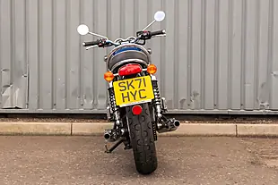 Used 2021 Triumph Bonneville T120 Cobalt Blue / Silver Ice - Interior and Exterior details 7