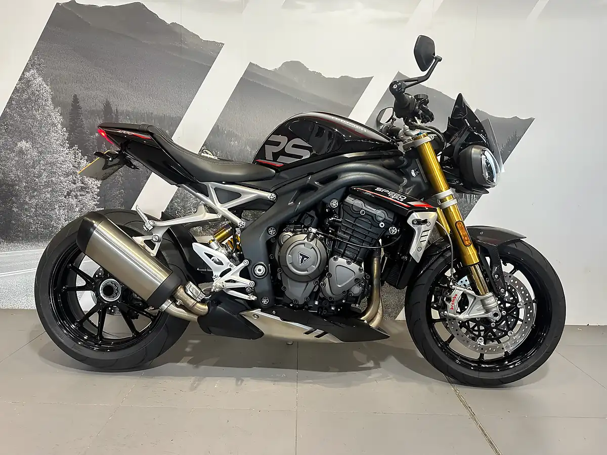 Used 2021 Triumph Speed Triple 1200 RS Black - Front View