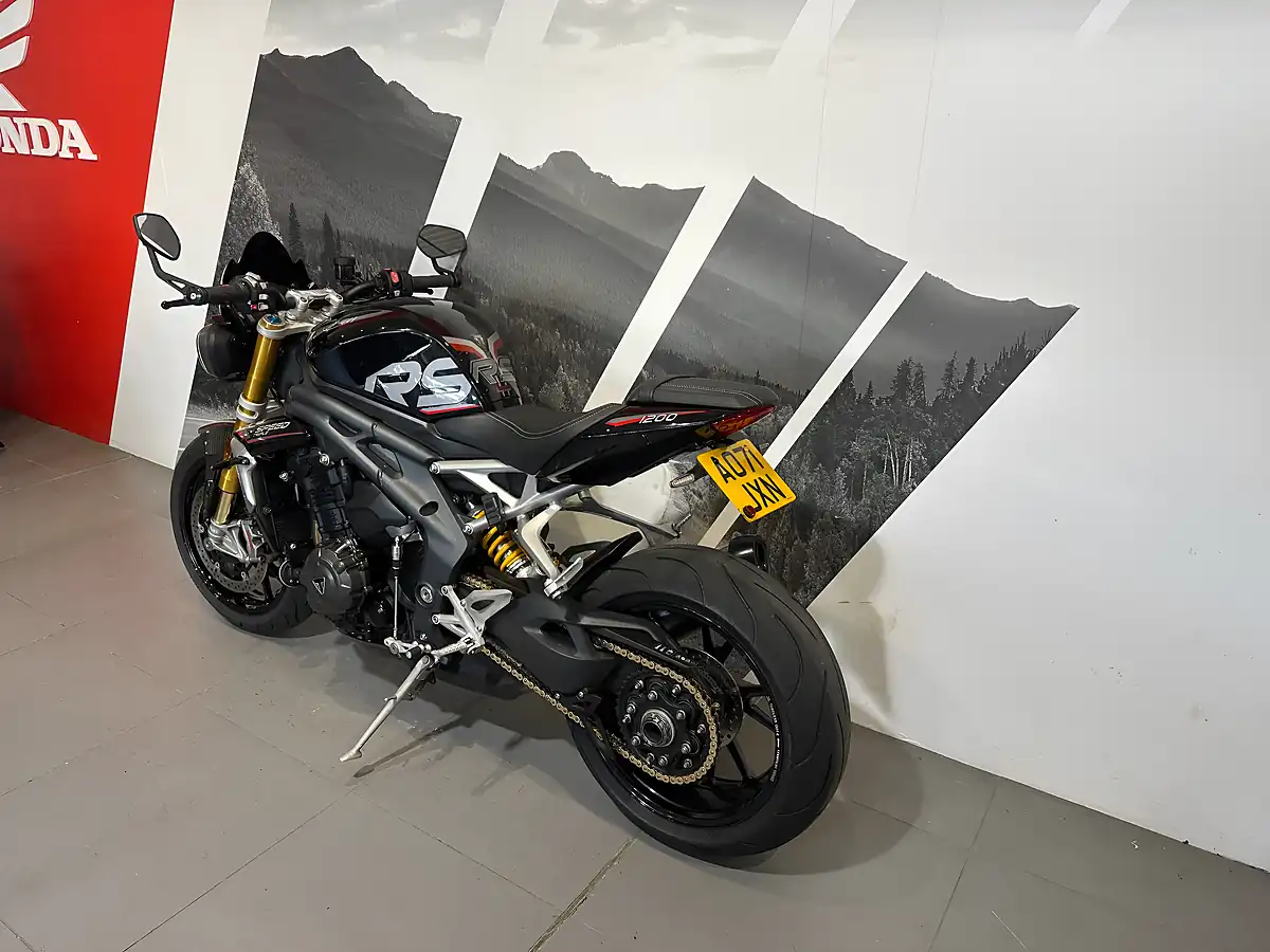 Used 2021 Triumph Speed Triple 1200 RS Black - Interior and Exterior details 17