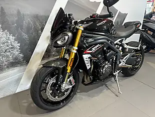 Used 2021 Triumph Speed Triple 1200 RS Black - Interior and Exterior details 18