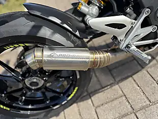 Used 2021 Triumph Speed Triple RS Silver - Interior and Exterior details 14