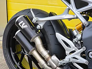 Used 2021 Triumph Speed Triple RS Silver - Interior and Exterior details 11