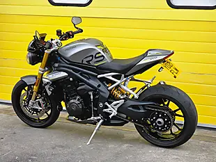 Used 2021 Triumph Speed Triple RS Silver - Interior and Exterior details 6