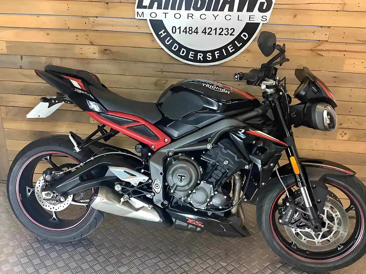 Used 2021 Triumph Street Triple R X-Ring Euro 5 Black - Front View