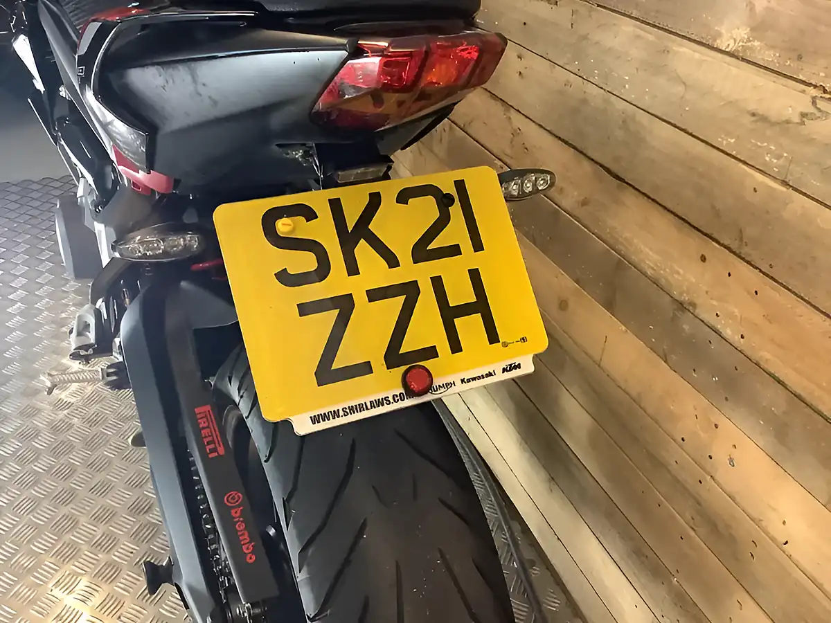Used 2021 Triumph Street Triple R X-Ring Euro 5 Black - Interior and Exterior details 13