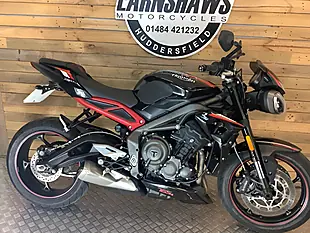 Used 2021 Triumph Street Triple R X-Ring Euro 5 Black - Interior and Exterior details 5