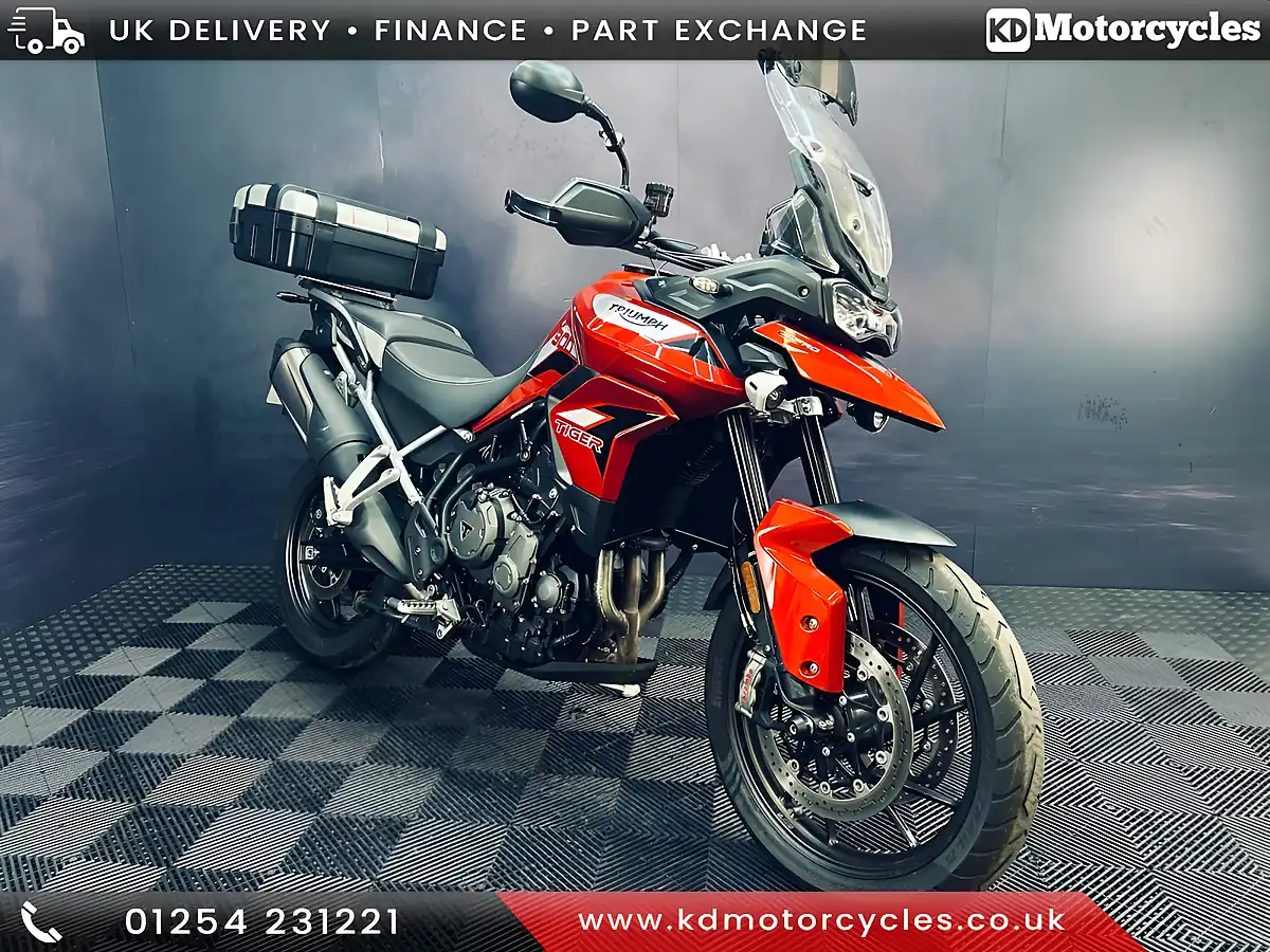 Used 2021 Triumph Tiger 900 GT Pro Red - Front View