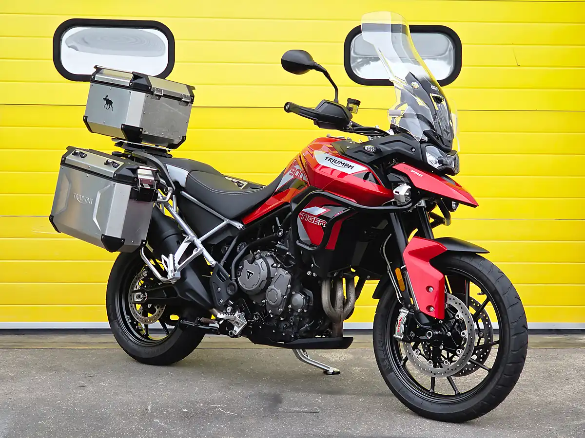 Used 2021 Triumph Tiger 900 GT Pro Red - Front View
