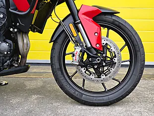 Used 2021 Triumph Tiger 900 GT Pro Red - Interior and Exterior details 10