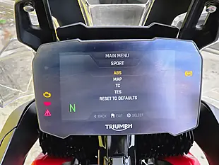 Used 2021 Triumph Tiger 900 GT Pro Red - Interior and Exterior details 13