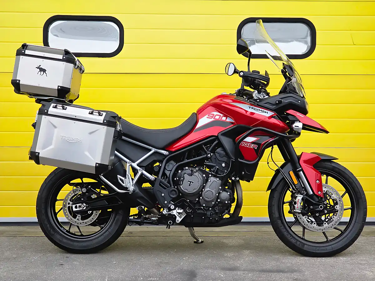 Used 2021 Triumph Tiger 900 GT Pro Red - Interior and Exterior details 2