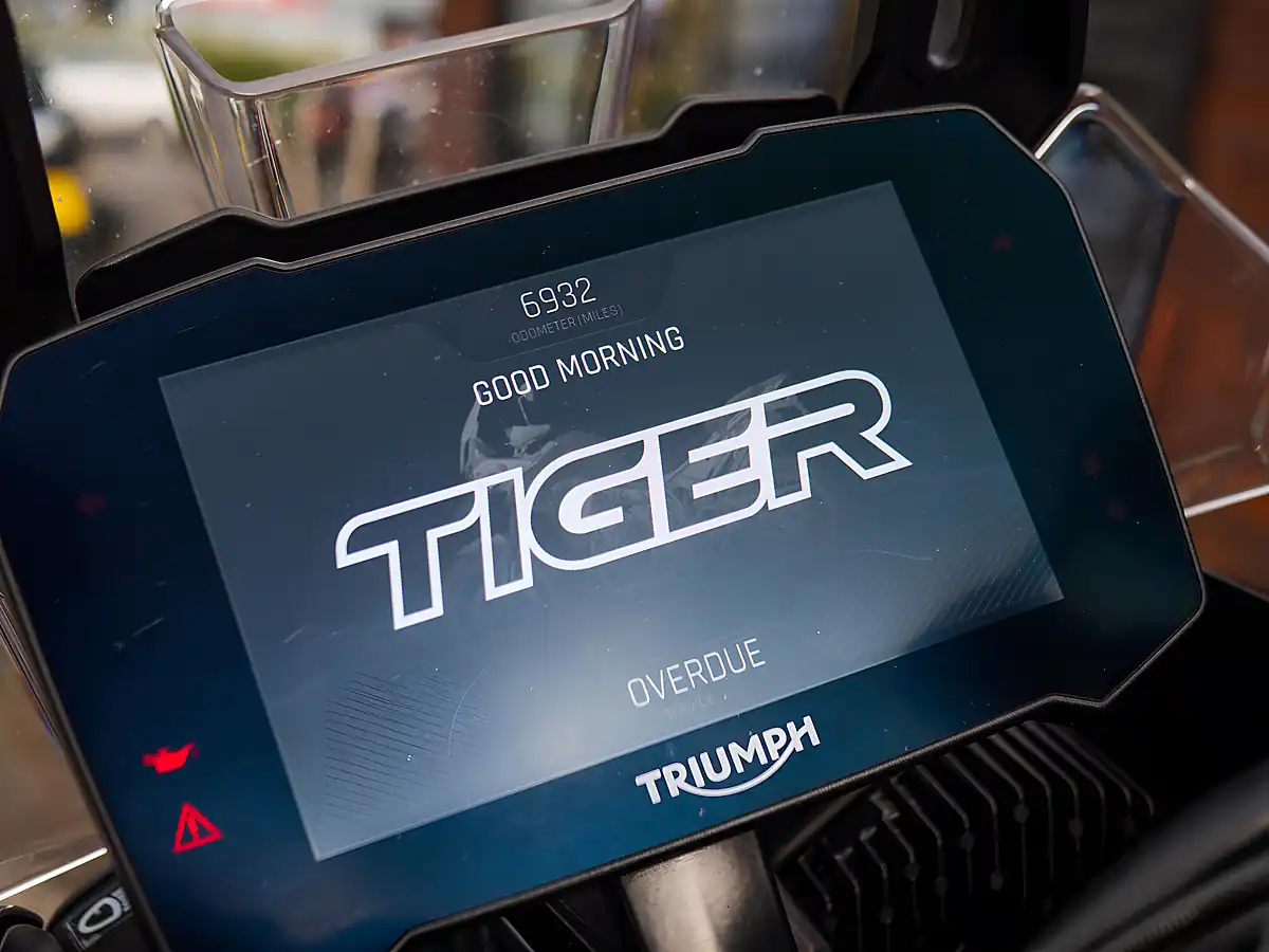 Used 2021 Triumph Tiger 900 GT Sapphire Black - Interior and Exterior details 19