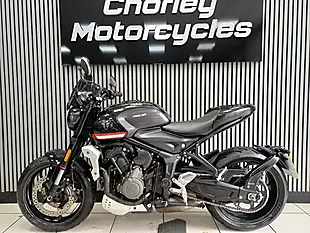 Used 2021 Triumph Trident 660 Black - Interior and Exterior details 2