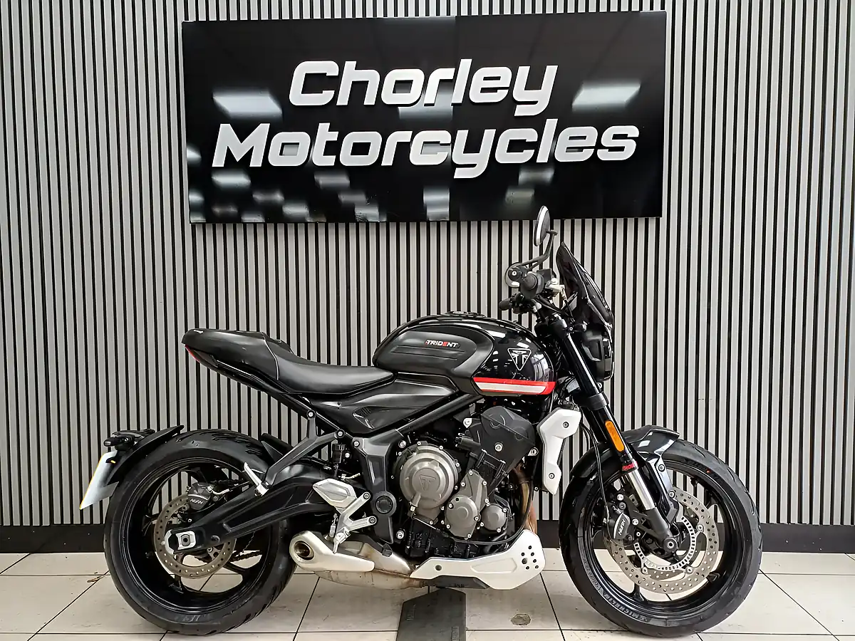 Used 2021 Triumph Trident 660 Black - Interior and Exterior details 7