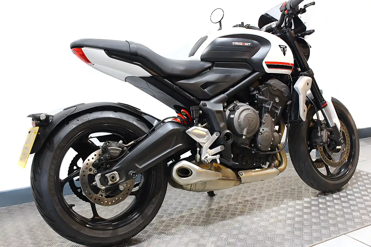 Used 2021 Triumph Trident White - Interior and Exterior details 3