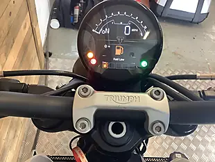 Used 2021 Triumph Trident X-Ring White - Interior and Exterior details 7