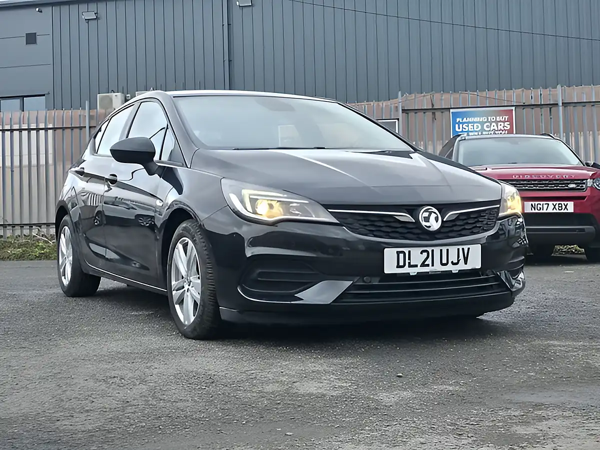 Used 2021 Vauxhall Astra Business Edition Nav Black - Front View