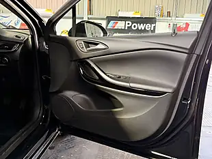 Used 2021 Vauxhall Astra Griffin Edition Black - Interior and Exterior details 17