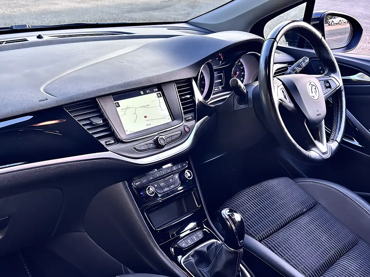 Used 2021 Vauxhall Astra Griffin Edition Black - Interior and Exterior details 15