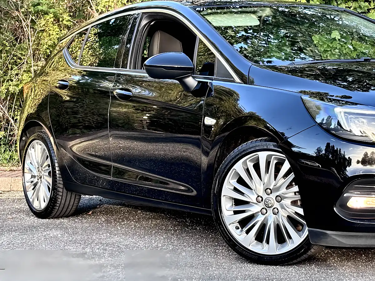 Used 2021 Vauxhall Astra Griffin Edition Black - Interior and Exterior details 17