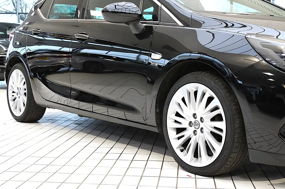 Used 2021 Vauxhall Astra Griffin Edition Black - Interior and Exterior details 8