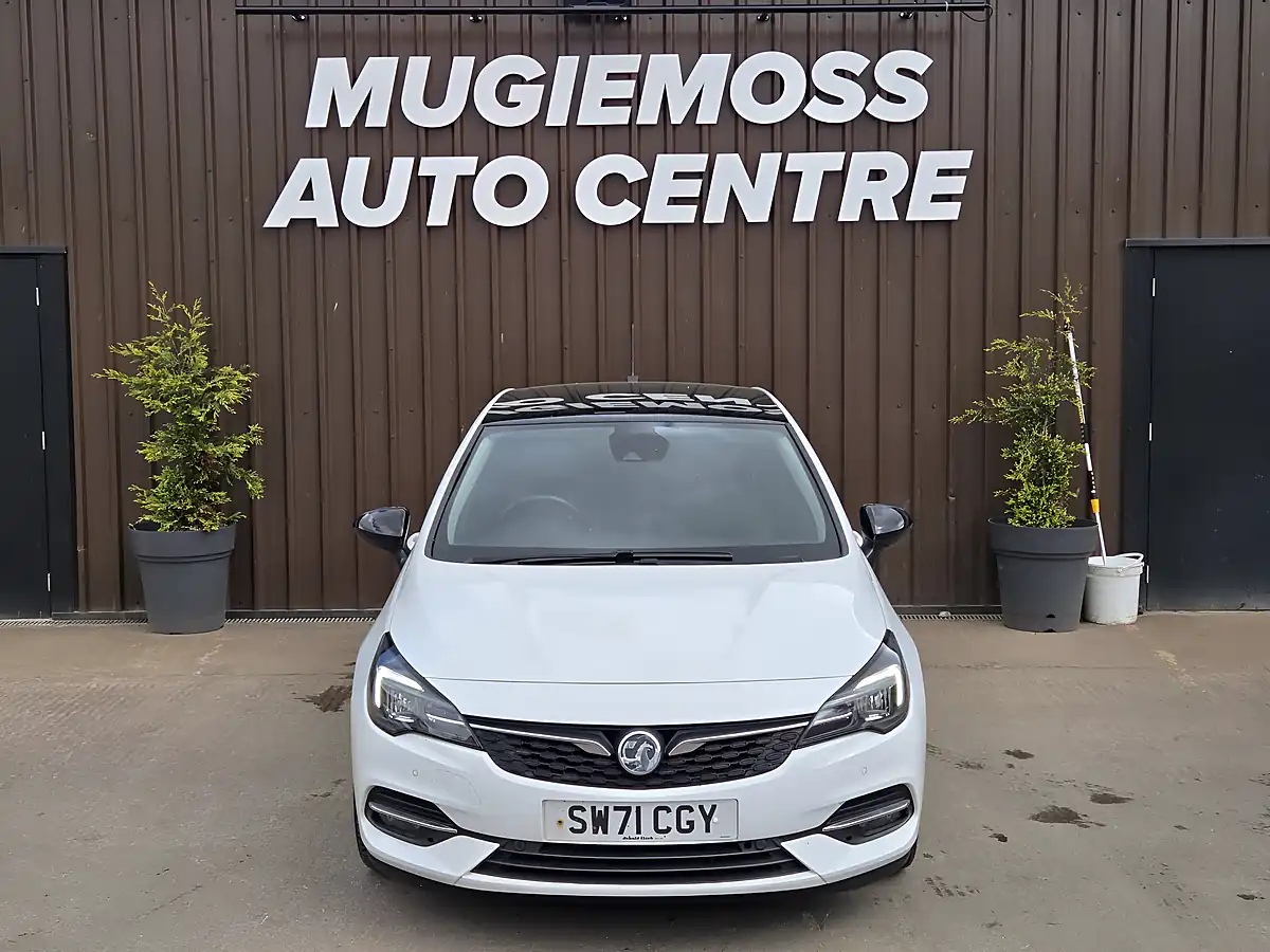 Used 2021 Vauxhall Astra Griffin Edition White - Interior and Exterior details 3