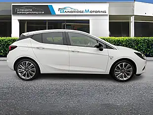 Used 2021 Vauxhall Astra Griffin Edition White - Interior and Exterior details 2