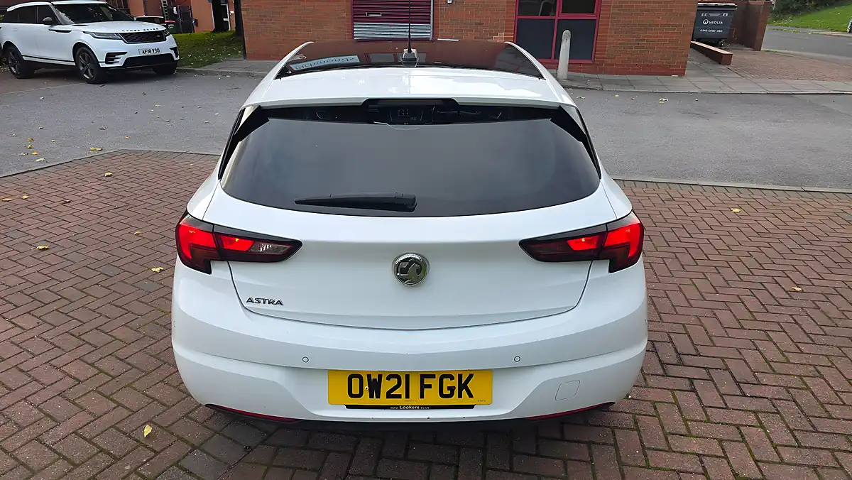 Used 2021 Vauxhall Astra Griffin Edition White - Interior and Exterior details 10