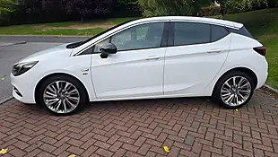 Used 2021 Vauxhall Astra Griffin Edition White - Interior and Exterior details 11