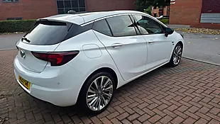 Used 2021 Vauxhall Astra Griffin Edition White - Interior and Exterior details 8