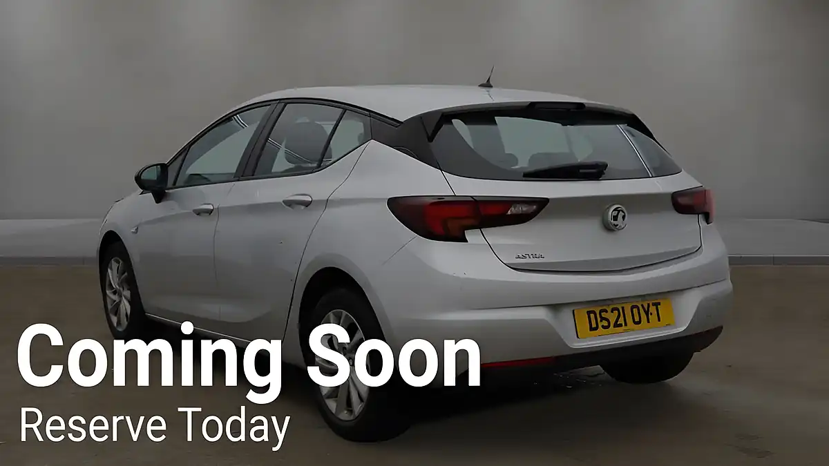 Used 2021 Vauxhall Astra Se Silver - Interior and Exterior details 18