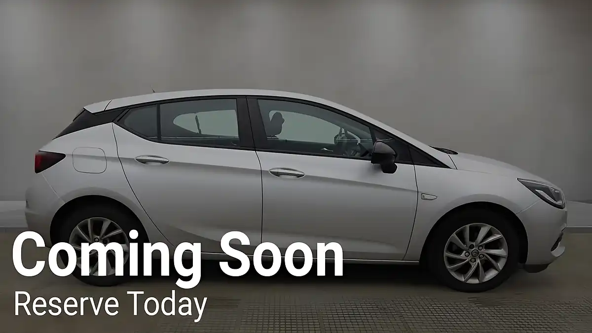 Used 2021 Vauxhall Astra Se Silver - Interior and Exterior details 19
