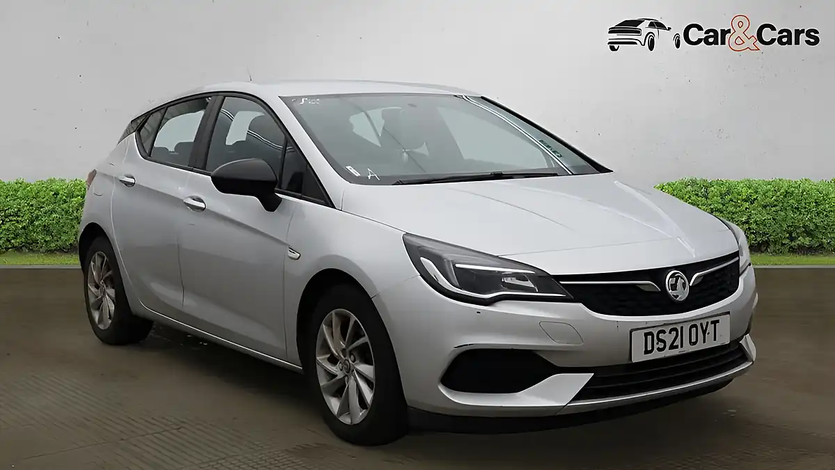 Used 2021 Vauxhall Astra Se Silver - Interior and Exterior details 2