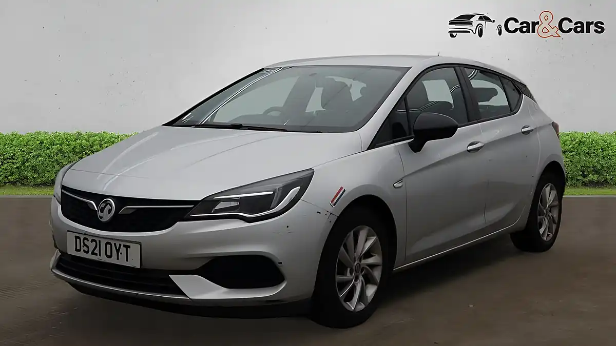 Used 2021 Vauxhall Astra Se Silver - Interior and Exterior details 3