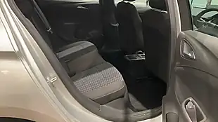 Used 2021 Vauxhall Astra Se Silver - Interior and Exterior details 8