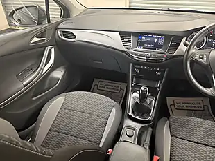 Used 2021 Vauxhall Astra Sri Black - Interior and Exterior details 11