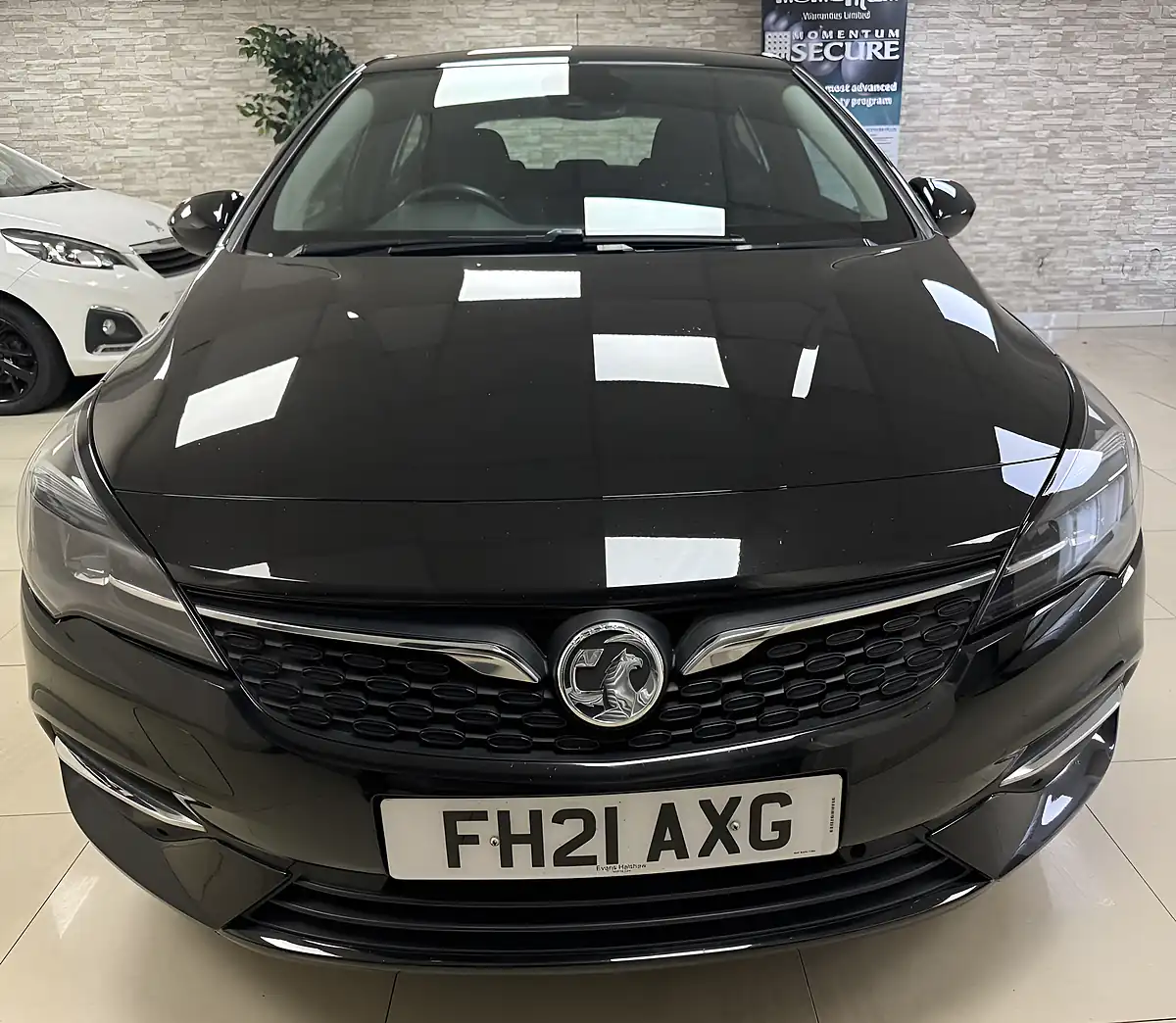 Used 2021 Vauxhall Astra Sri Black - Interior and Exterior details 12