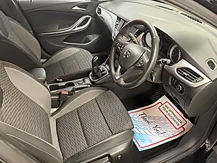 Used 2021 Vauxhall Astra Sri Black - Interior and Exterior details 5