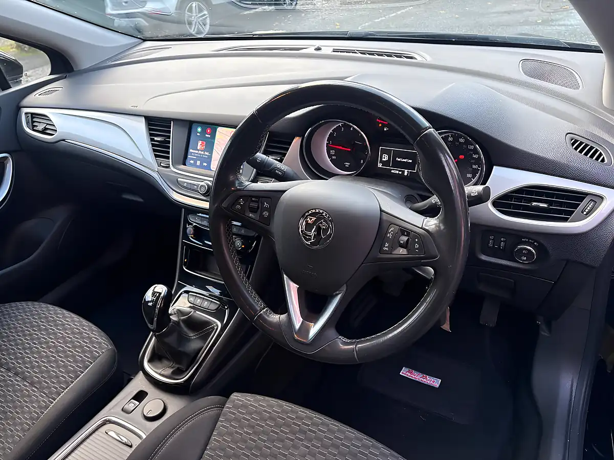 Used 2021 Vauxhall Astra Sri Black - Interior and Exterior details 9