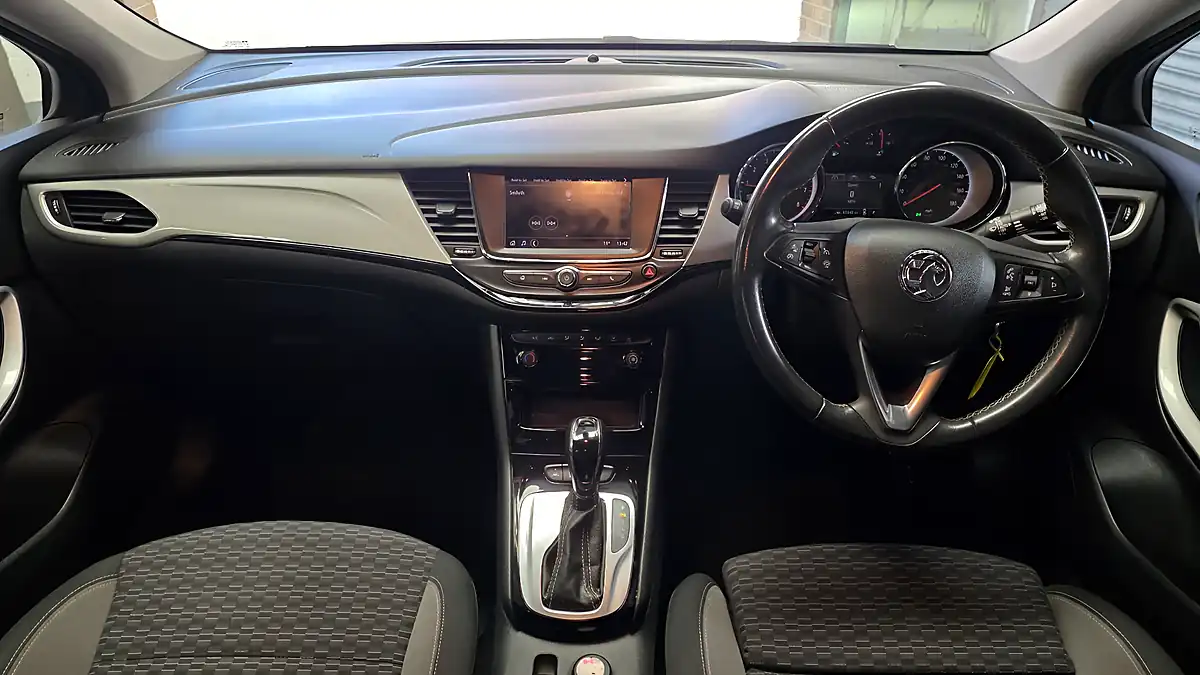 Used 2021 Vauxhall Astra Sri Grey - Interior and Exterior details 11