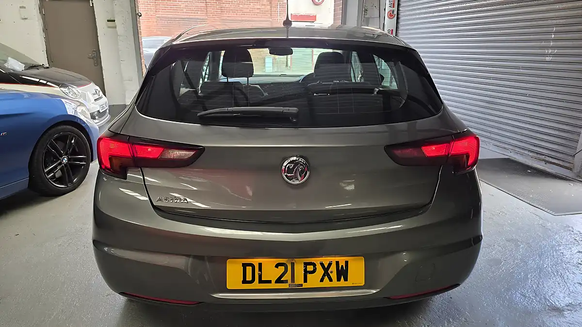 Used 2021 Vauxhall Astra Sri Grey - Interior and Exterior details 5