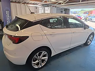 Used 2021 Vauxhall Astra Sri Nav White - Interior and Exterior details 14