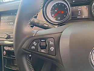 Used 2021 Vauxhall Astra Sri Nav White - Interior and Exterior details 19