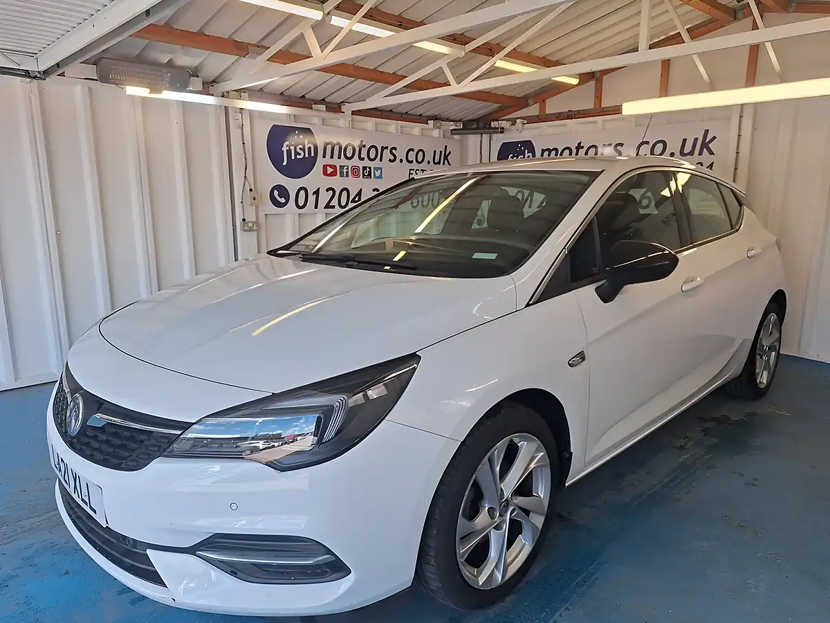 Used 2021 Vauxhall Astra Sri Nav White - Interior and Exterior details 6
