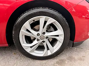 Used 2021 Vauxhall Astra Sri Red - Interior and Exterior details 19