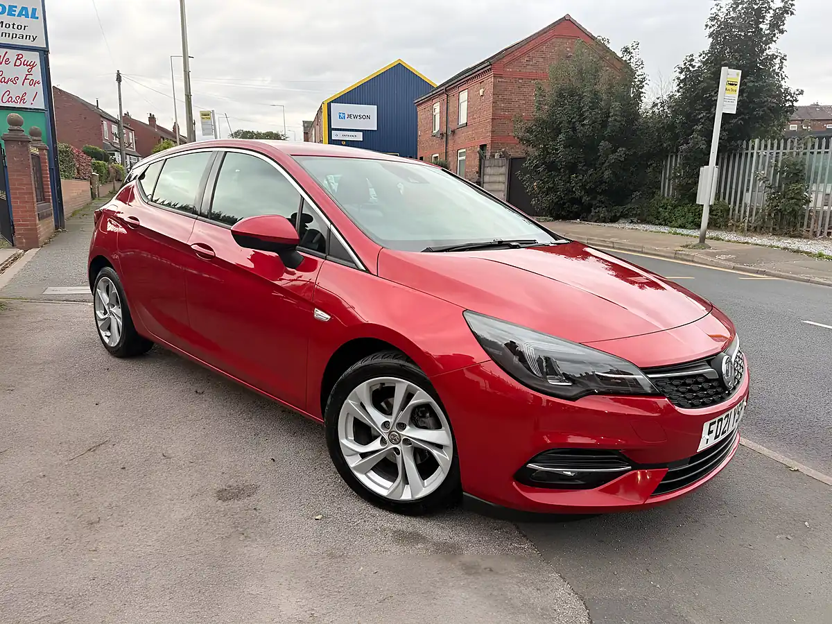 Used 2021 Vauxhall Astra Sri Red - Interior and Exterior details 2