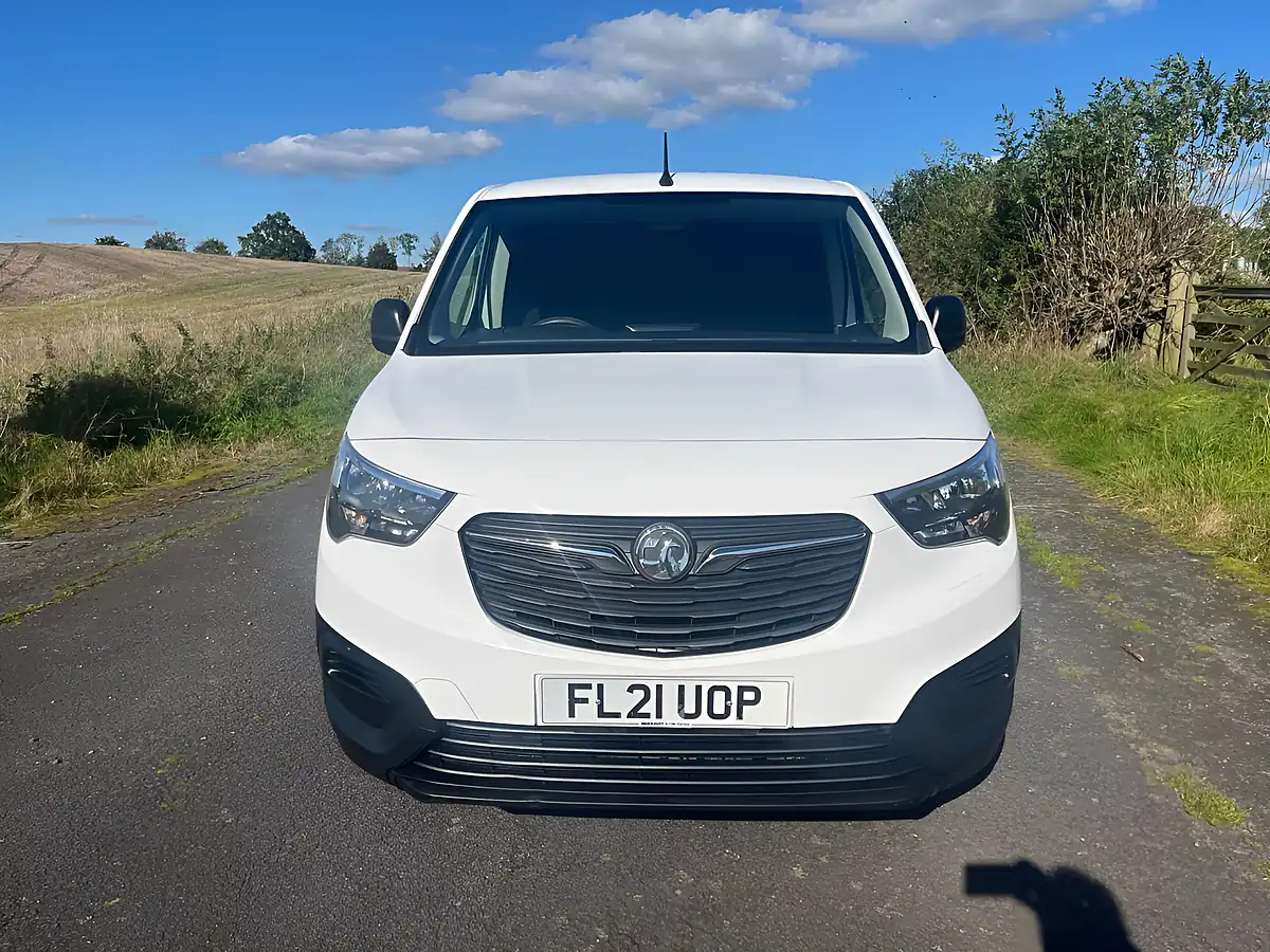 Used 2021 Vauxhall Combo 2000 Edition White - Interior and Exterior details 2